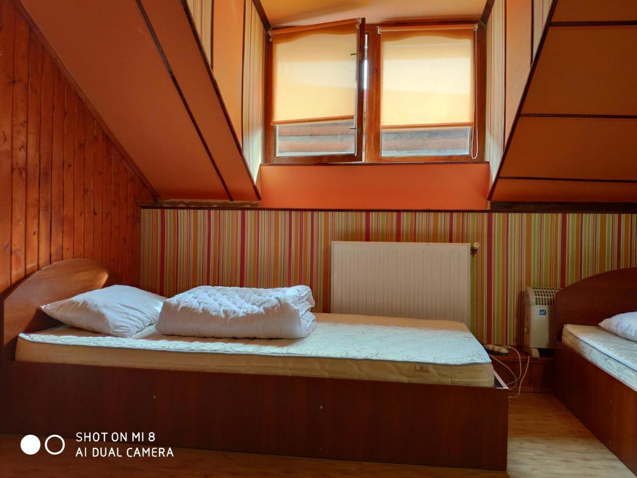 Hostel Vokzal Mukatsjeve Eksteriør bilde